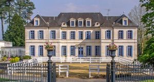 Rougnac: des chevaux au château de Monchoix - Charente Libre.fr